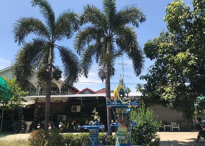 วันหยุดที่บ้าน บ้านพบสุข